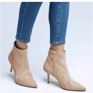 L'AGENCE Aimee Bootie Suede Booties in Nude / Tan Size 37.5 US 7.5
